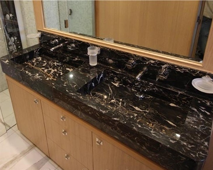 bathroom bathroom